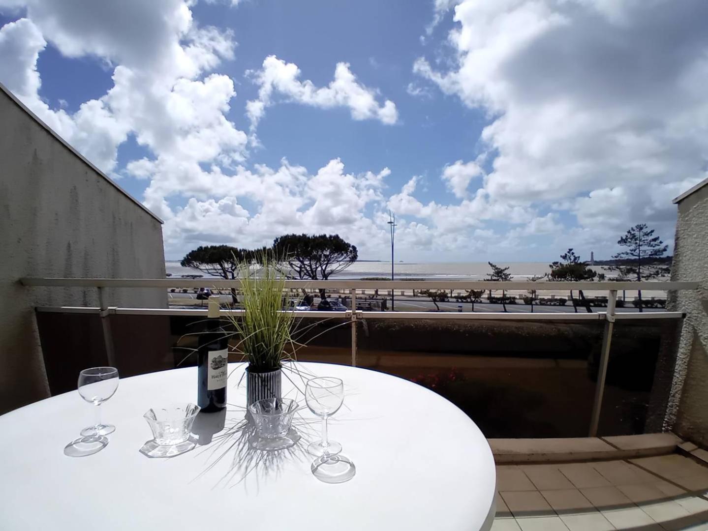Saint Georges De Didonne - Appartement Face A La Plage - Etoile De Mer 外观 照片